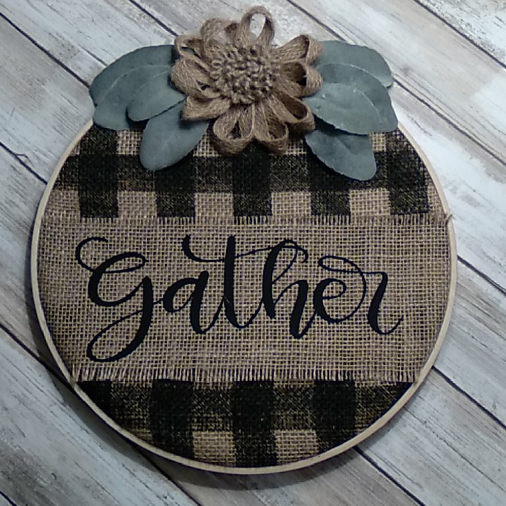 Farmhouse Gather embroidery hoop "wreath"